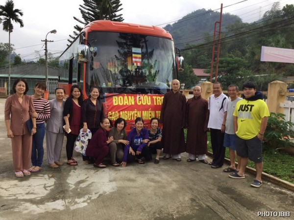 Đoàn cứu trợ Tỗng vụ Từ Thiện Xã Hội, Giáo hội Phật giáo Việt Nam Thống nhất