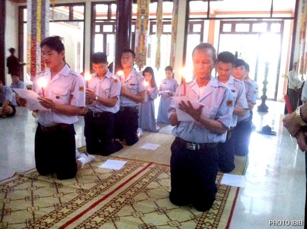 Ngọn đèn Vô tận đăng thắp sáng đường đi gian nan nhưng đầy đạo hạnh của người Huynh trưởng Gia Đình Phật tử Việt Nam